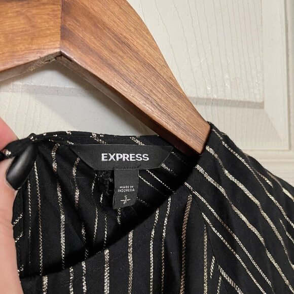 Express Womens Black Gold Metallic Stripe Tie Front Keyhole Blouse Size Small - Picture 2 of 9